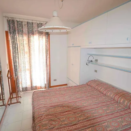 فيلة Albarella Con Piscina Vicina Al Mare